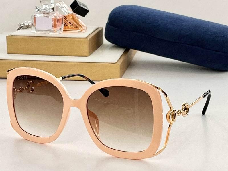 Gucci Sunglasses 798